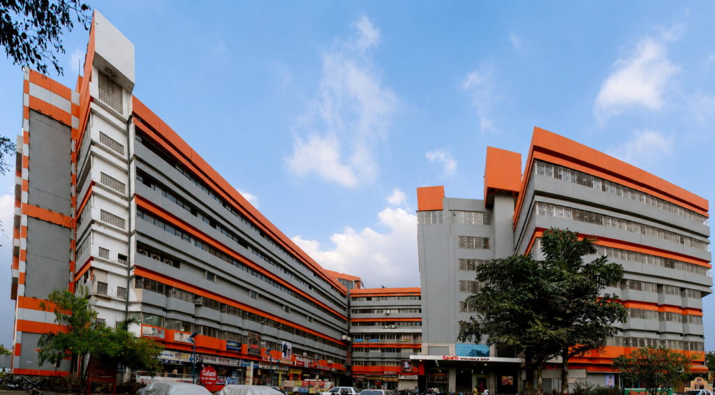Lalit Kumar Jain Launches KK Market Pune on Satara Road Hub!